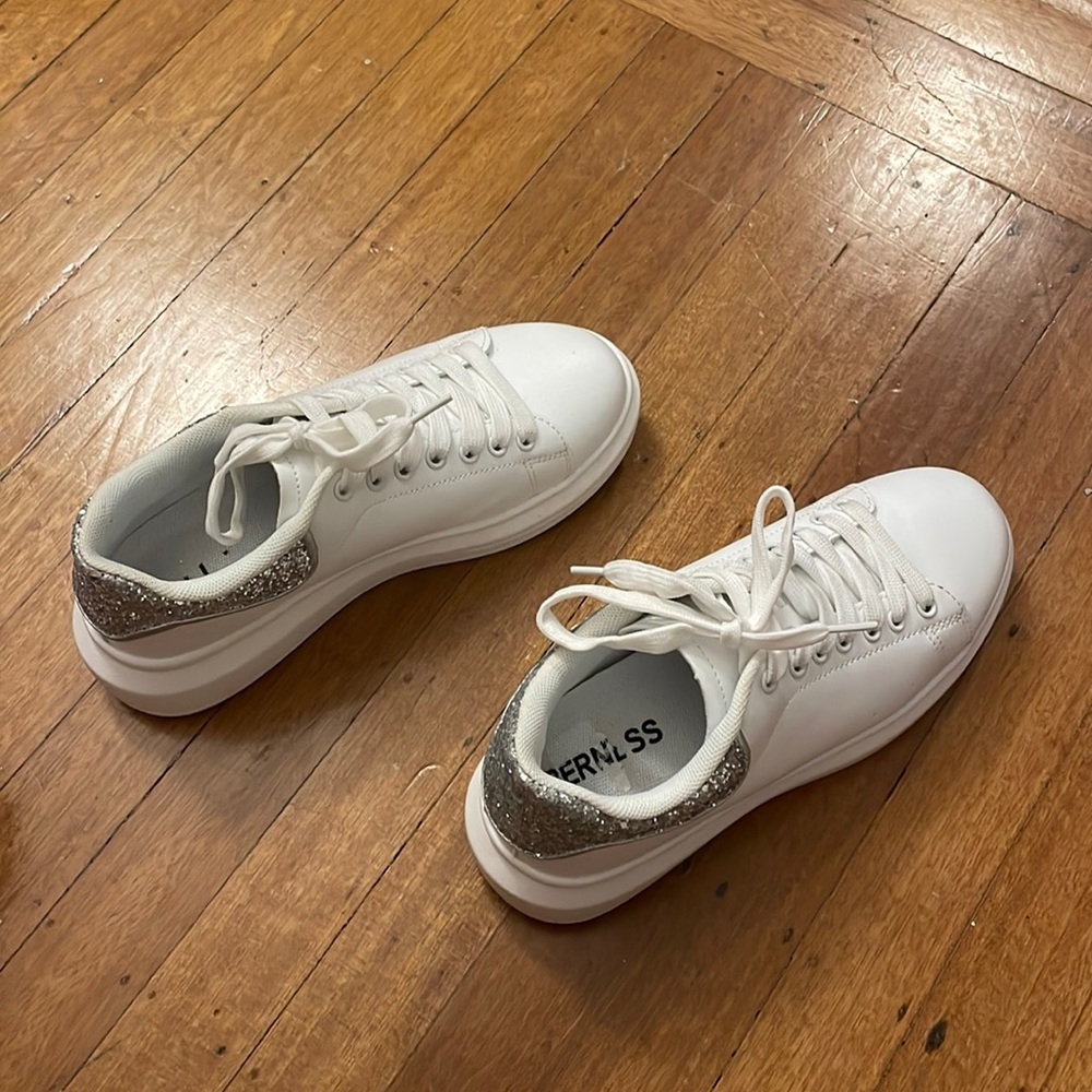 White size 7 sneakers